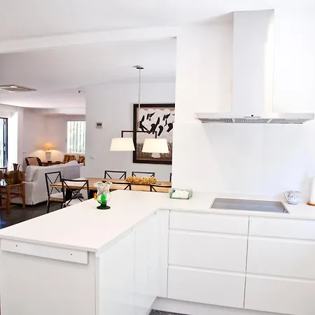 Villa Las Maravillas, 250m From The Beach