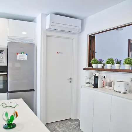 Las Maravillas, 250m From The Beach Villa